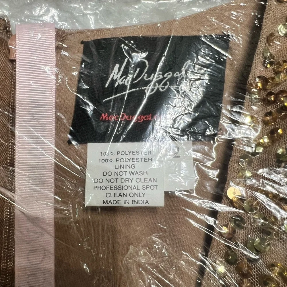 Mac Duggal style 10791 Bronze Long Sleeve Gown with V-Neck NWT - Picture 4 of 9